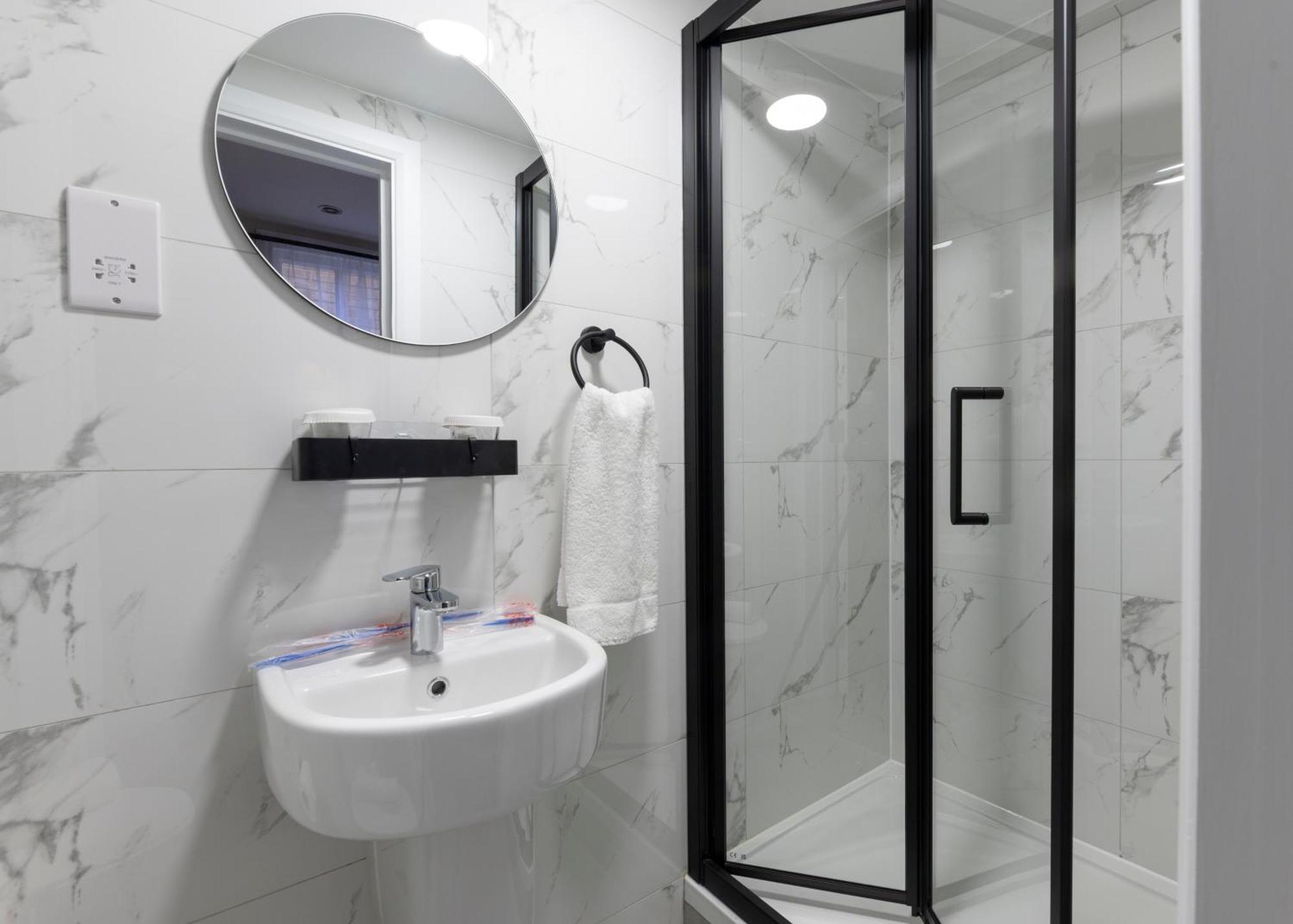 Marina Hotel London Ngoại thất bức ảnh